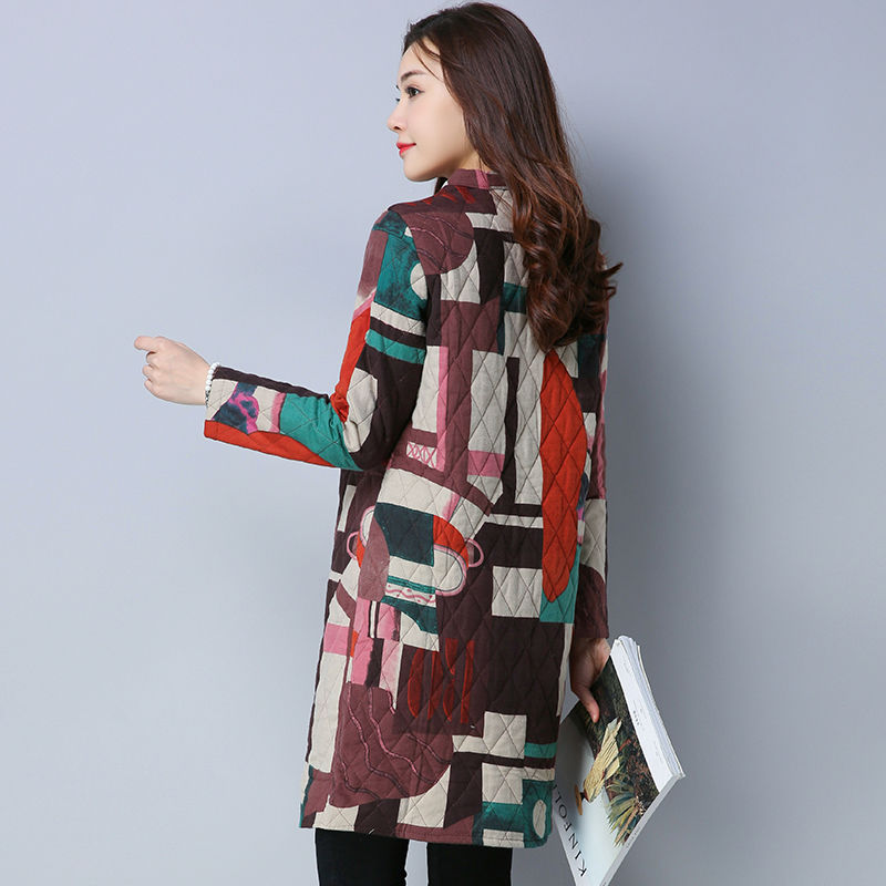 别再跟风买羽绒服，价格昂贵!今年流行这十款棉衣，时髦价格低