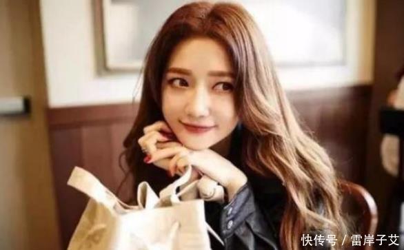 『女生』对女生来说,长期素颜和长期化妆有啥差别?看完别不信