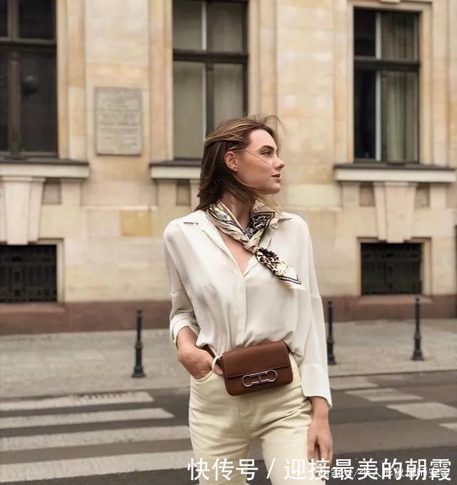 #女人#女人长期戴丝巾有什么好处很多人只觉得好看,别想歪这才是实情