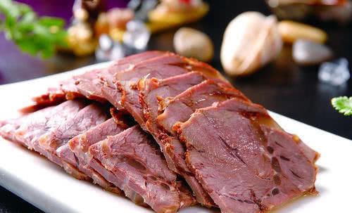  养驴|一头驴价值上万，驴肉还如此畅销，为何农村没人“养驴致富