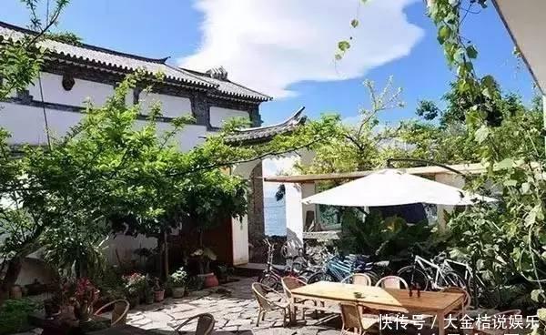 4年前离职写下“世界那么大,我想去看看”的女教师现在怎样了?