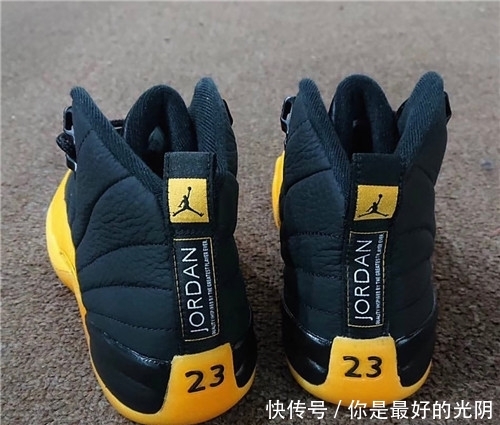  「亮相」Air Jordan 12 Retro黑色与大学金首次亮相【发售日期价格】