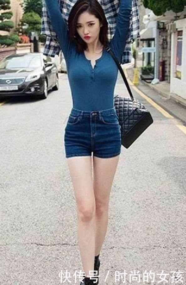 街拍：修长的身段，时尚前卫的打扮，还是小姐姐有魅力！