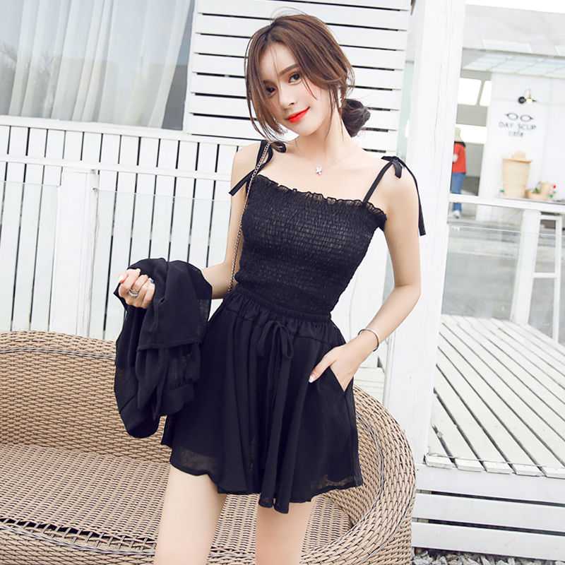 带娃出门千万别穿连衣裙,穿洋气阔腿裤套装,下一个辣妈就是你