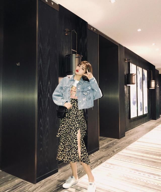 「气质」别给你的穿搭“拉后腿”!既美又媚的春天穿搭,轻轻松松获得复购