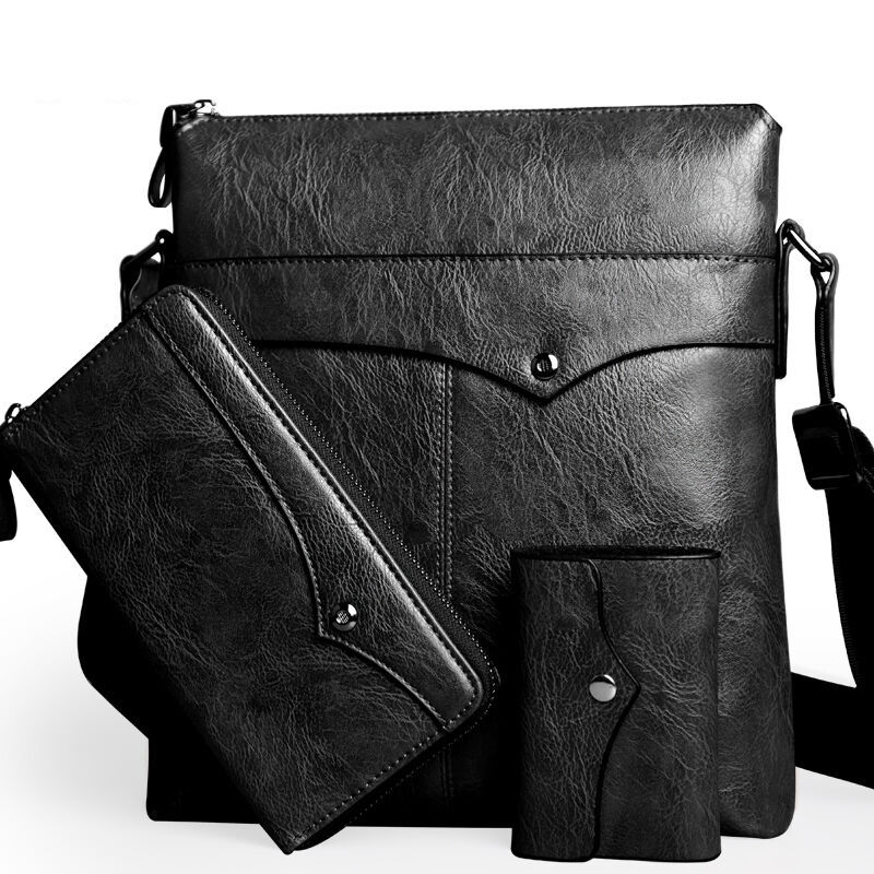 夏天香烟手机放裤袋太尴尬,瞧瞧7月新式男包,霸气体面特能装”