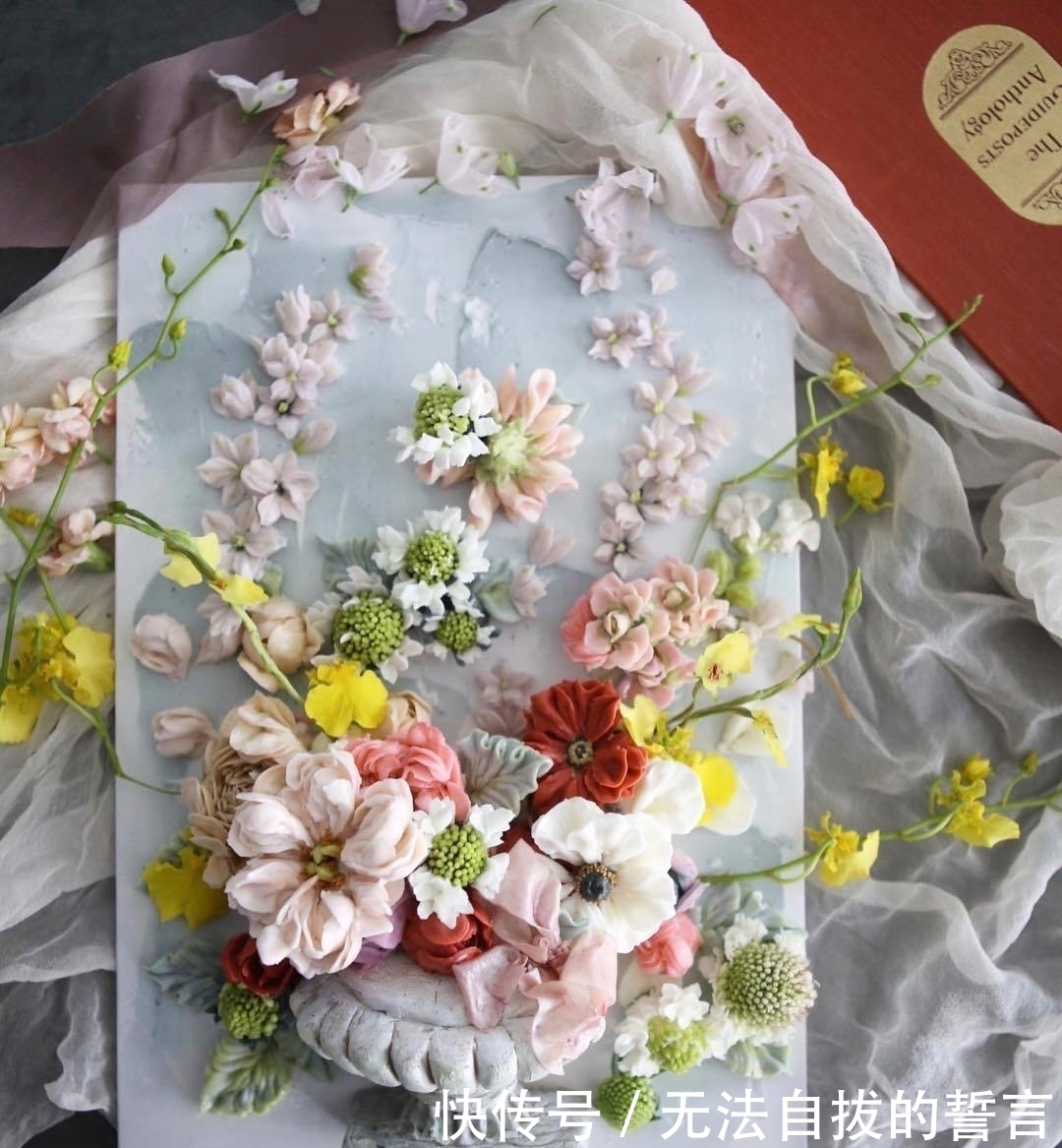『制作』她做的鲜花蛋糕太撩人,看完后全世界都惊艳了!