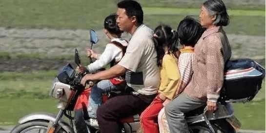 #自行车#追忆那些年的农村交通工具的变化,满满的回忆