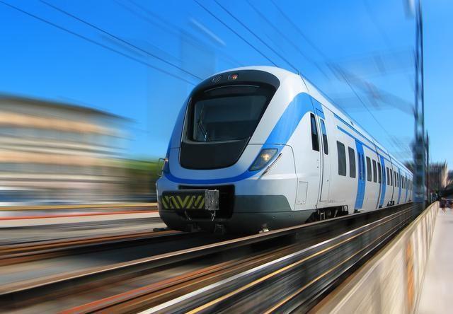  【一条】中国对外的修建的三条高铁，有一条却被迫停止，你知道