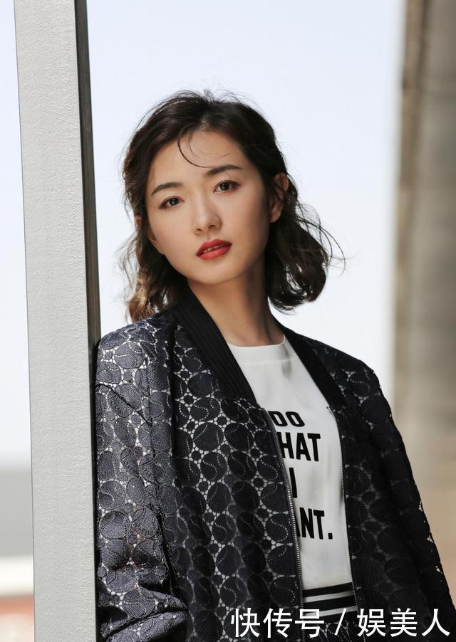  『cm』你适合长发还是短发？身高决定头发的长度，不足158cm的适合第2种