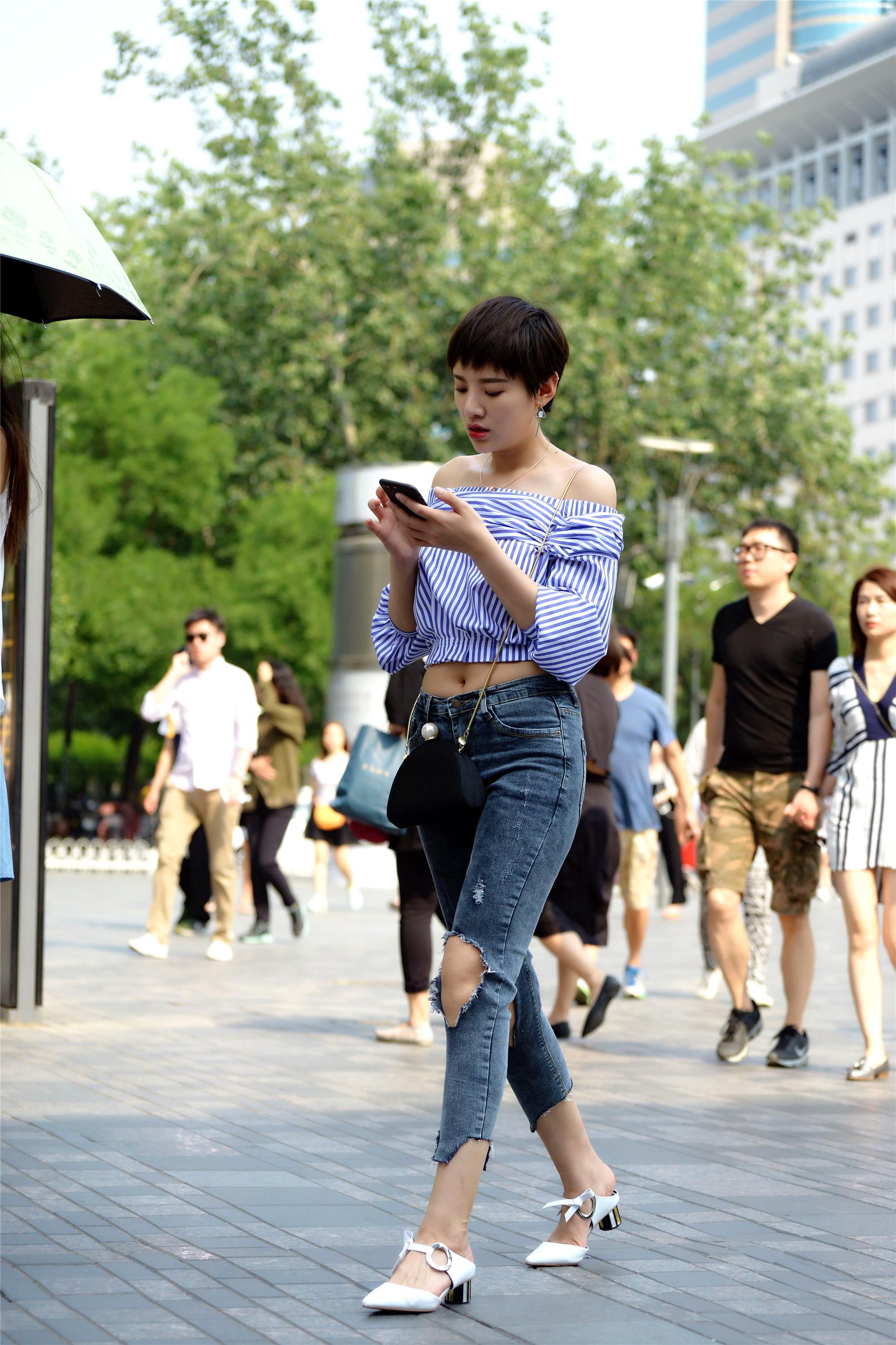 经常走在时尚街头的你,怎么能没有一双尖头鞋?