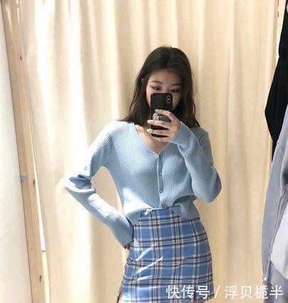 气质:今年流行的“BM风”穿搭,对小个子女人真的很友好,显高显气质