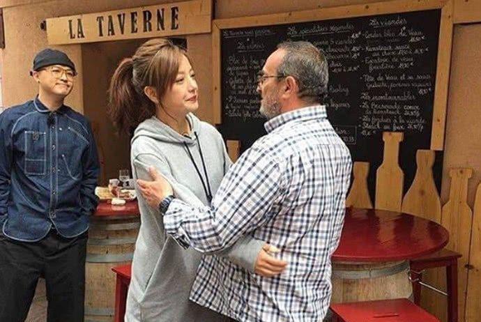 赵薇更新动态疑似生病，粉丝心疼：她节食减肥太累了