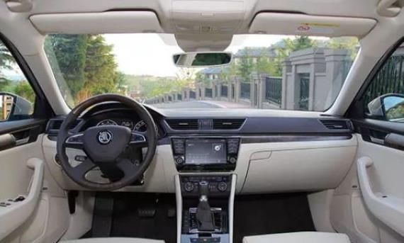  『车型的标配』工薪阶层适合买什么车？