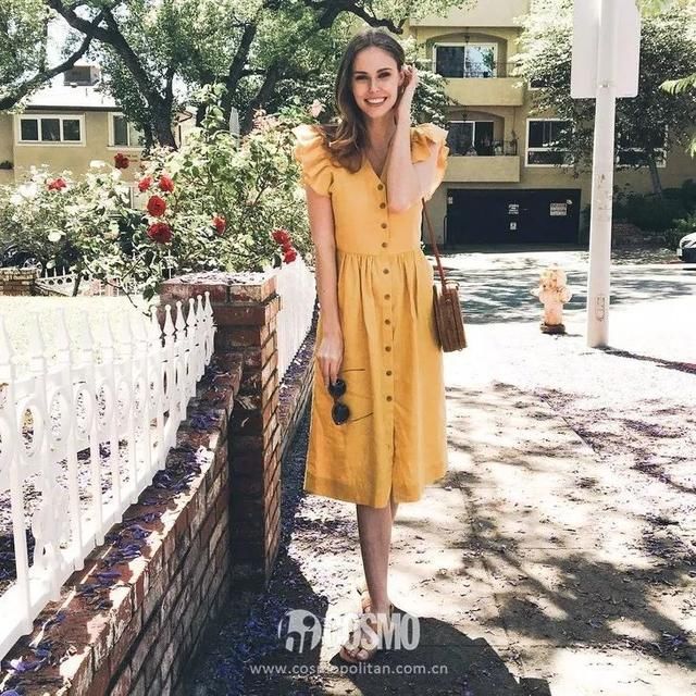 巧穿搭｜这条裙子太魔性，穿上显瘦显高还温柔