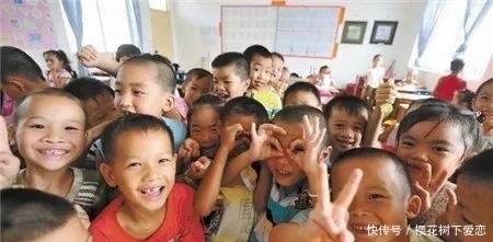 7月起，农村将取消9年义务教育，实行15年免费教育？这是真的？