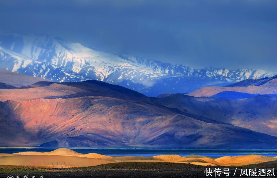 雅鲁藏布江源头的这片五彩沙漠,凄美、奇幻!