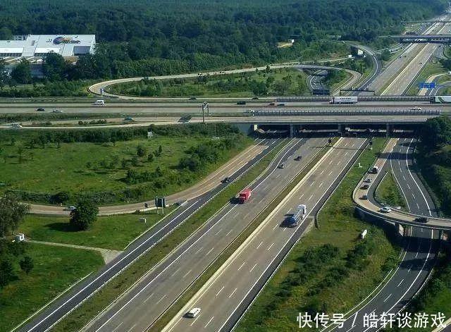  「反应时间」高速为什么限速120而不是130，看完保证你不敢超速