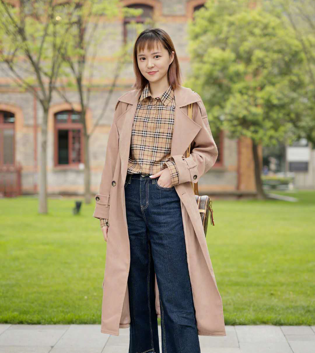  『叫肤』路人街拍:小姐姐告诉你什么叫肤白貌美大长腿!