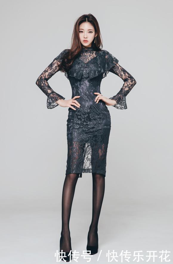 林正允镂空短裙丝袜写真