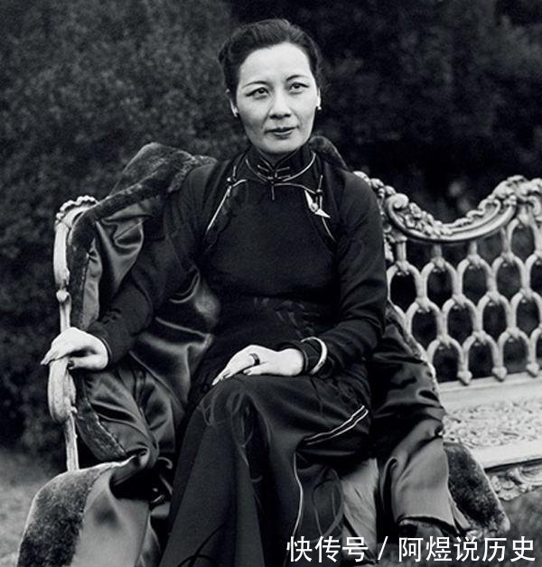 【冰心先生】八位被尊称为“先生”的女人, 值得被敬仰!