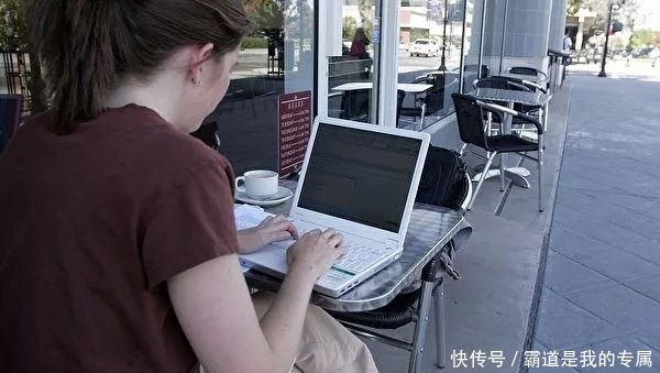 携带手机和笔记本电脑旅行,这4个错误不要犯!