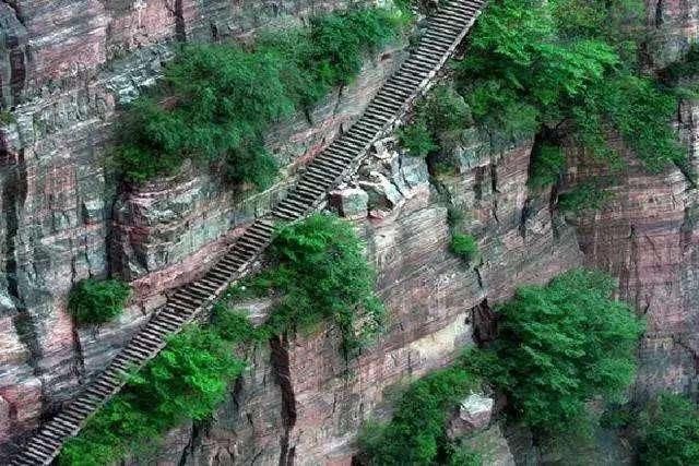 河南有个景区，本地人不常去，但韩国人抢着去