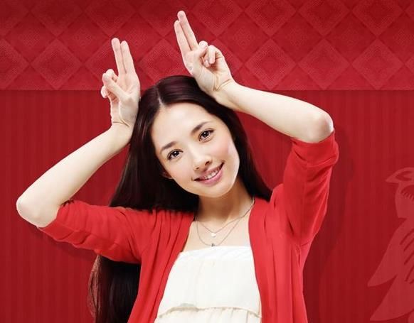  「越来越」妈妈辈的头发为何总“乌黑浓密”？看这3点就知道了，看完很惭愧