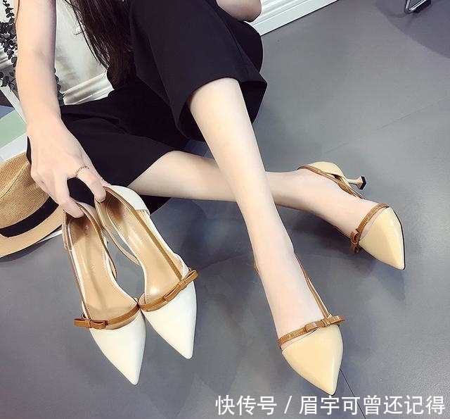 女王|美脚配上尖头高跟鞋,优雅大气还显高,轻松做女王