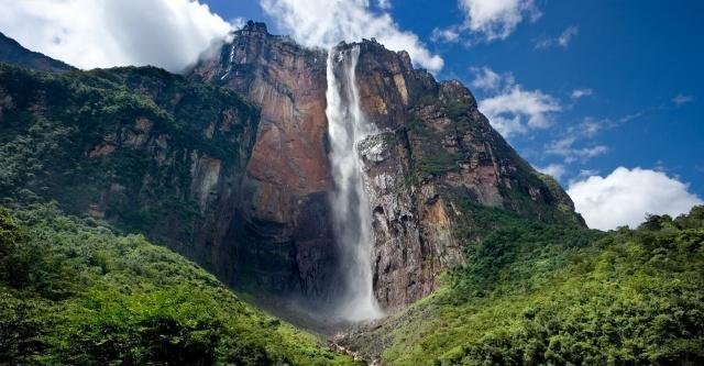 全球落差最大的瀑布上下落差近1000米,人们看到的只有震撼!