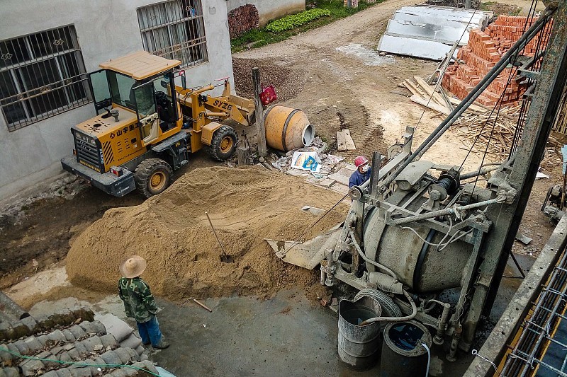  自建房■为什么农村盖好的房子，久了会有裂缝？来听听建筑师怎