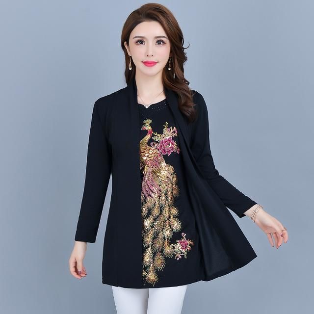 真没想到！70后出门这么穿“妈妈装”真漂亮 高贵还显气质