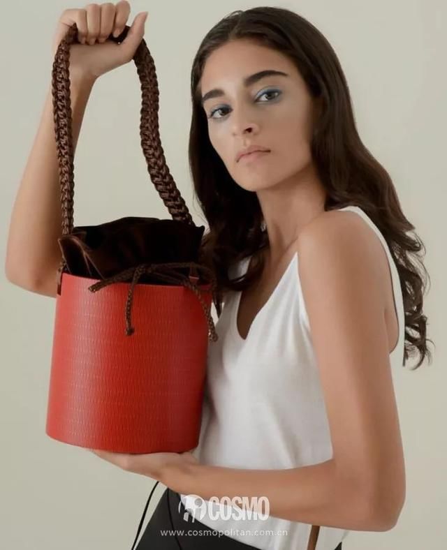 张梓琳的托特包只要三位数？我下单了