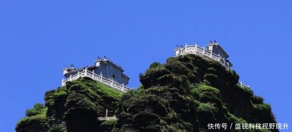 比恒山悬空寺更险的寺庙！建在险峰顶端，至今没明白怎么建造的！