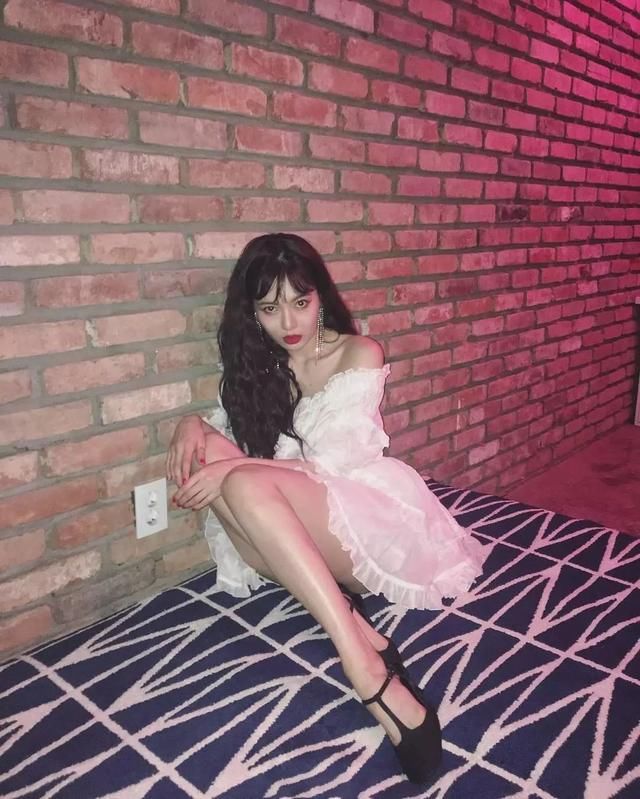 泫雅宣美比性感谁赢了？对不起这题超纲了！