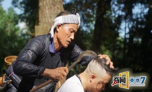 中国最后的枪手部落，随身携带枪支，还得到公安局许可！