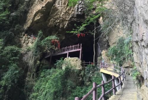 又一景区惹众怒？因“宰客”被撤销5A，游客：大快人心！