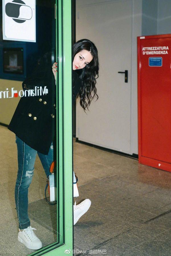 迪丽热巴:我觉得有爱情就好了,面包我有!