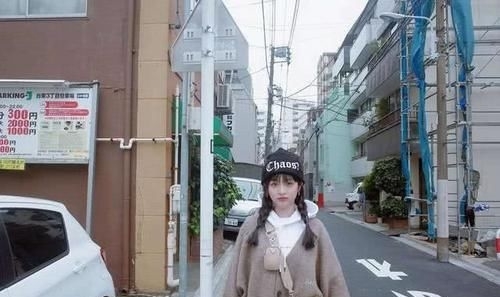  「帽子的搭配」帽子的五种搭配术，每一款都是服装搭配的点睛之笔，这样戴准没错