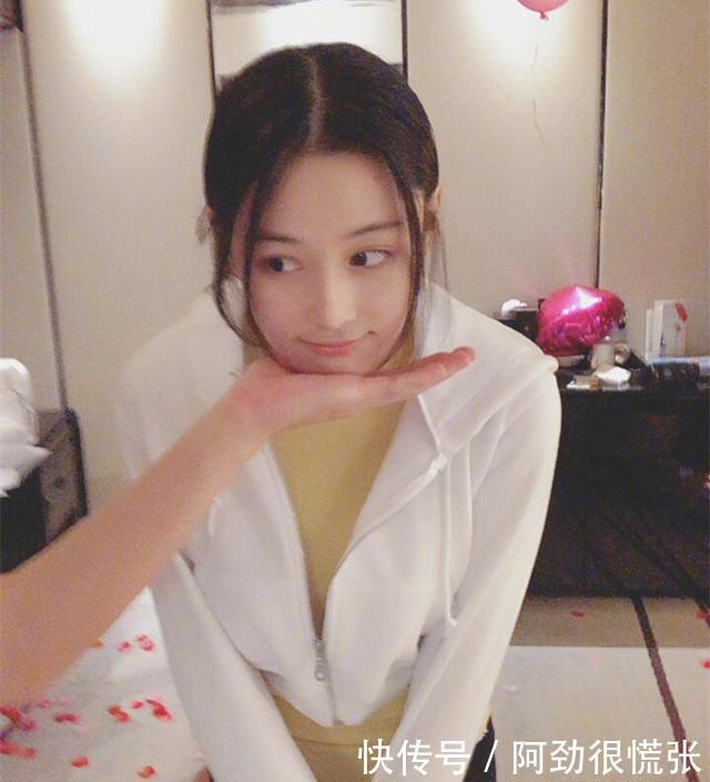 张馨予结婚消息太突然？这些微博暴露真相，半年前就有情况了！