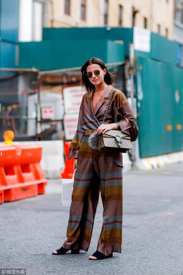 时尚圈宠爱的睡衣风,和睡衣真不同