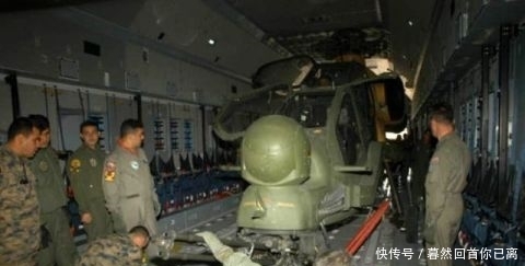 阿帕奇几乎要塞满:武直吨位差距最直观表现:运输机货舱对比