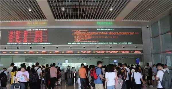 最高级别！超强台风利奇马要来！暴雨席卷河南，这些列车停运