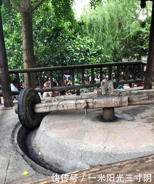 成都古镇多！为何黄龙溪非去不可？