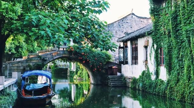 全国最值得去的31个古镇，满足你的古镇情节