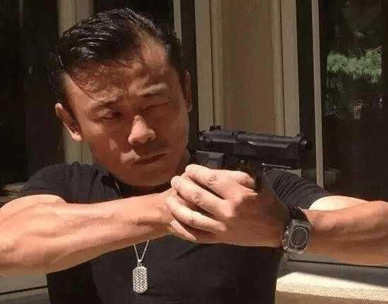 看了头条刑警大神的这8个分析，才知周立波阴谋论根本站不住脚！