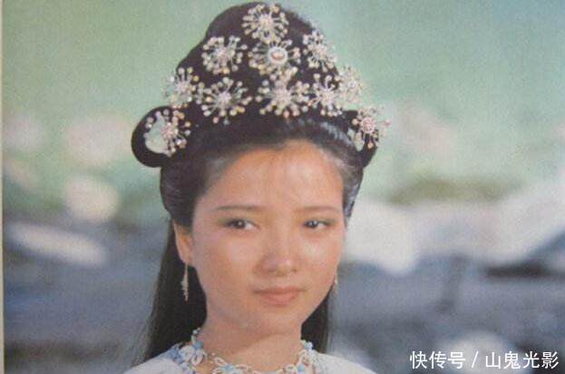 这部根据聊斋改编的电影,告诉你那个年代做人