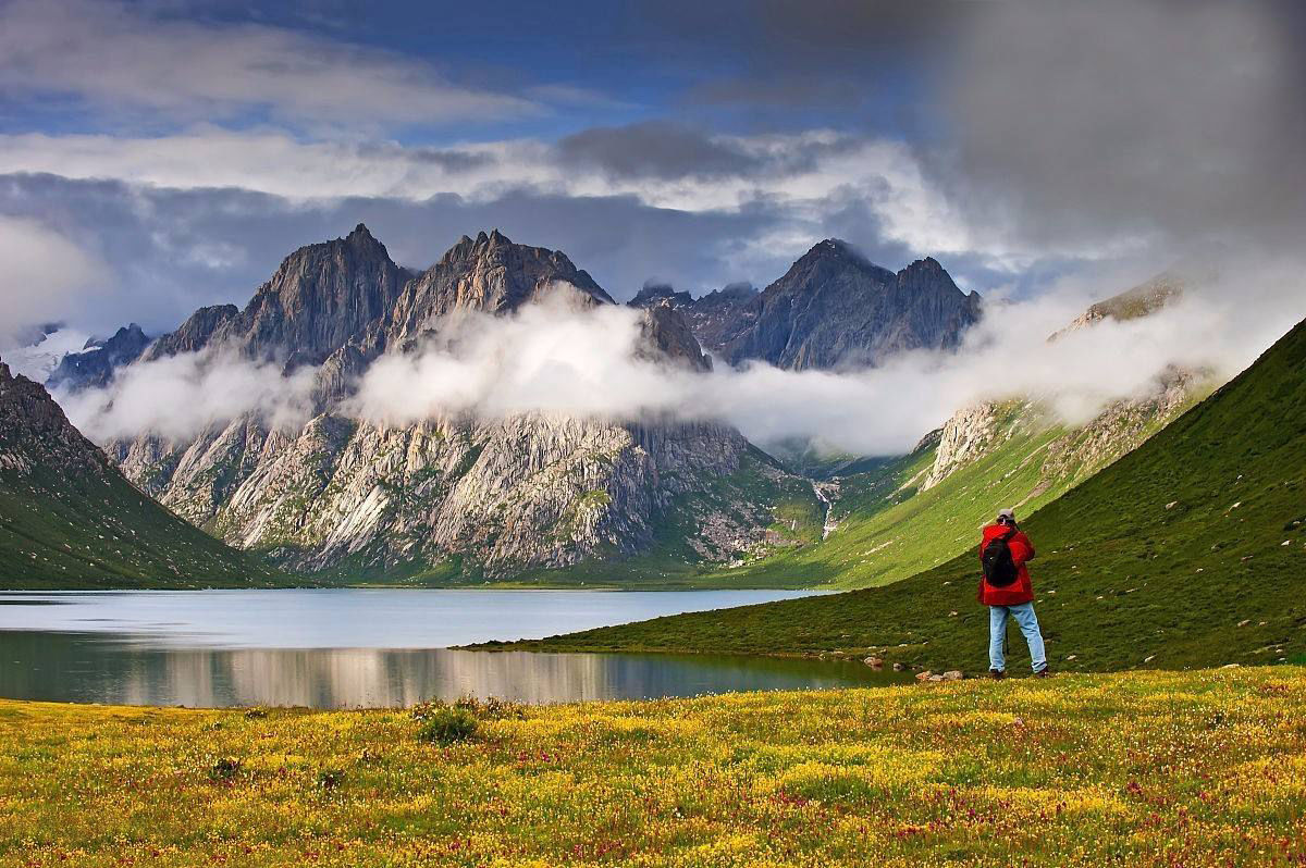 众多景区下达“逐客令”，这些年我们毁掉多少世界级美景?