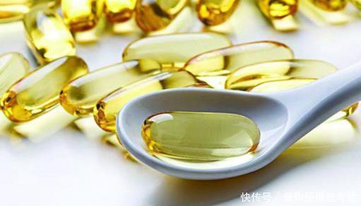 #斑点#你还敢直接把维生素E涂在脸上吗 看完后, 终于明白怎么做了