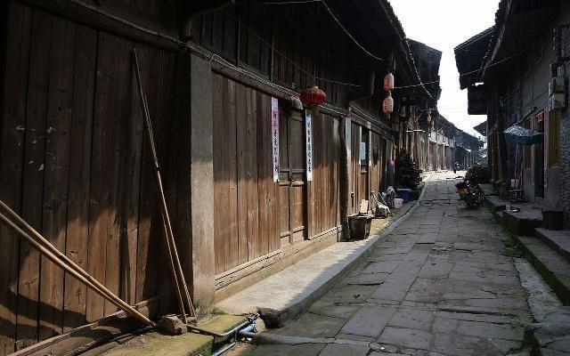 四川的一座神秘古镇，有上千年历史，至今还存在未解之谜